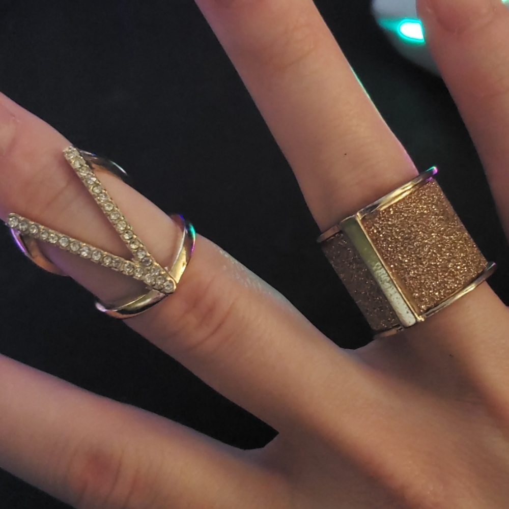 Rose gold, gold rings